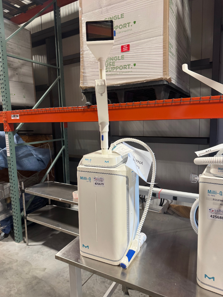 Image of Millipore Milli-Q IQ 7000 Lab Water Purification System